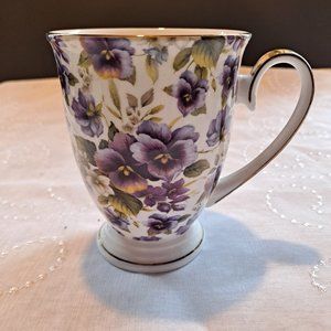 Vtg Maxwell & Williams White Pansy Mug 2003